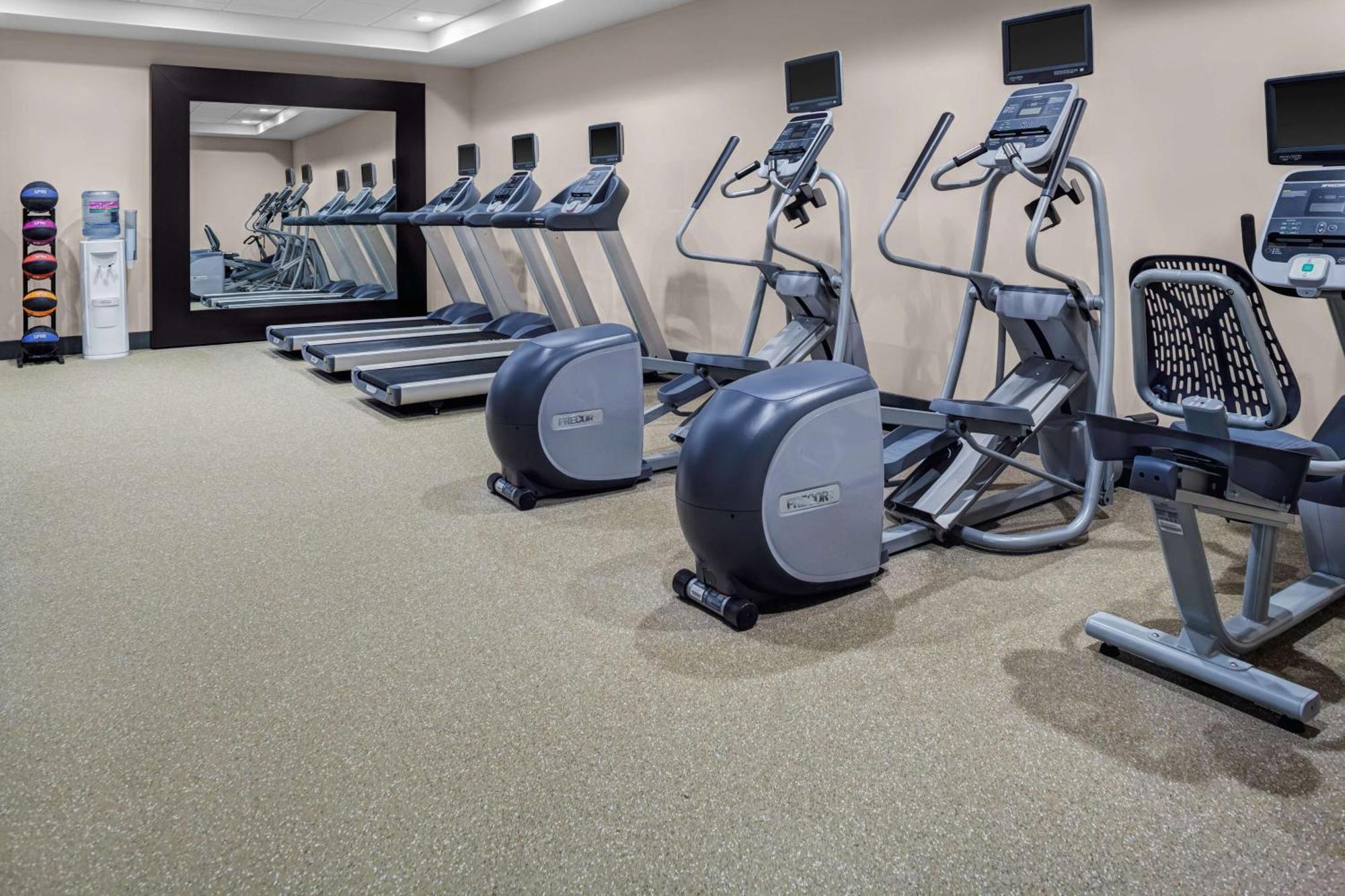 Homewood Suites By Hilton Wauwatosa Milwaukee Buitenkant foto